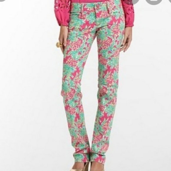 Lilly Pulitzer Worth Jeans Spike the Punch Orchid Pineapple, Size 6, Like New - Picture 1 of 3